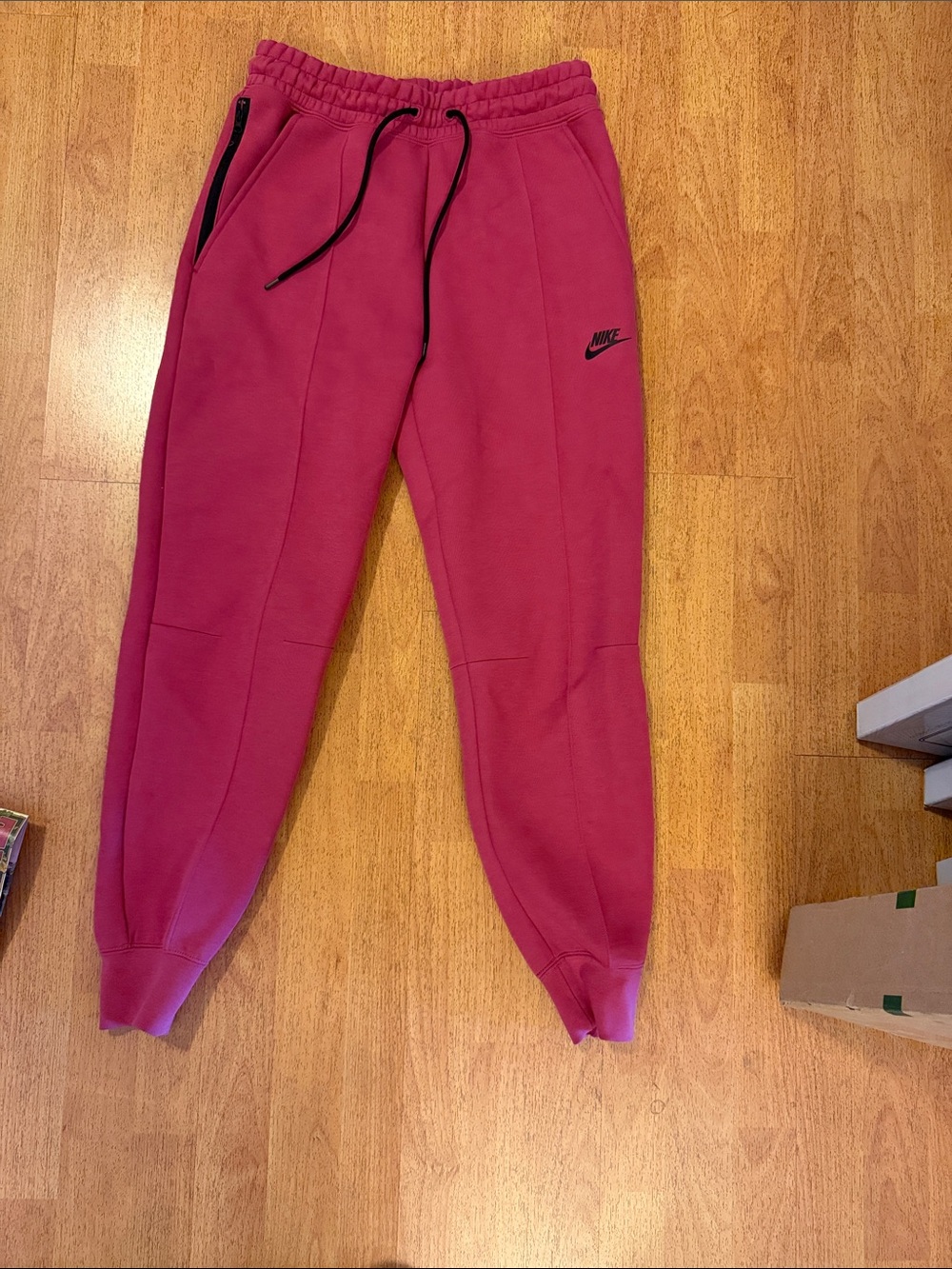 Nike women’s Magenta Jogger Sweatpants with Black Accents